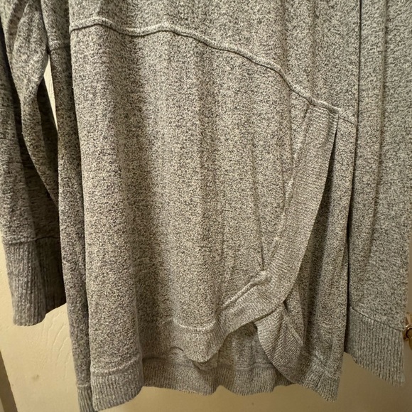 Maurice’s tunic light weight sweater - Picture 4 of 6